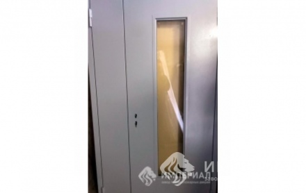Дверь противопожарная металлическая с остеклением (ДПМО-2)